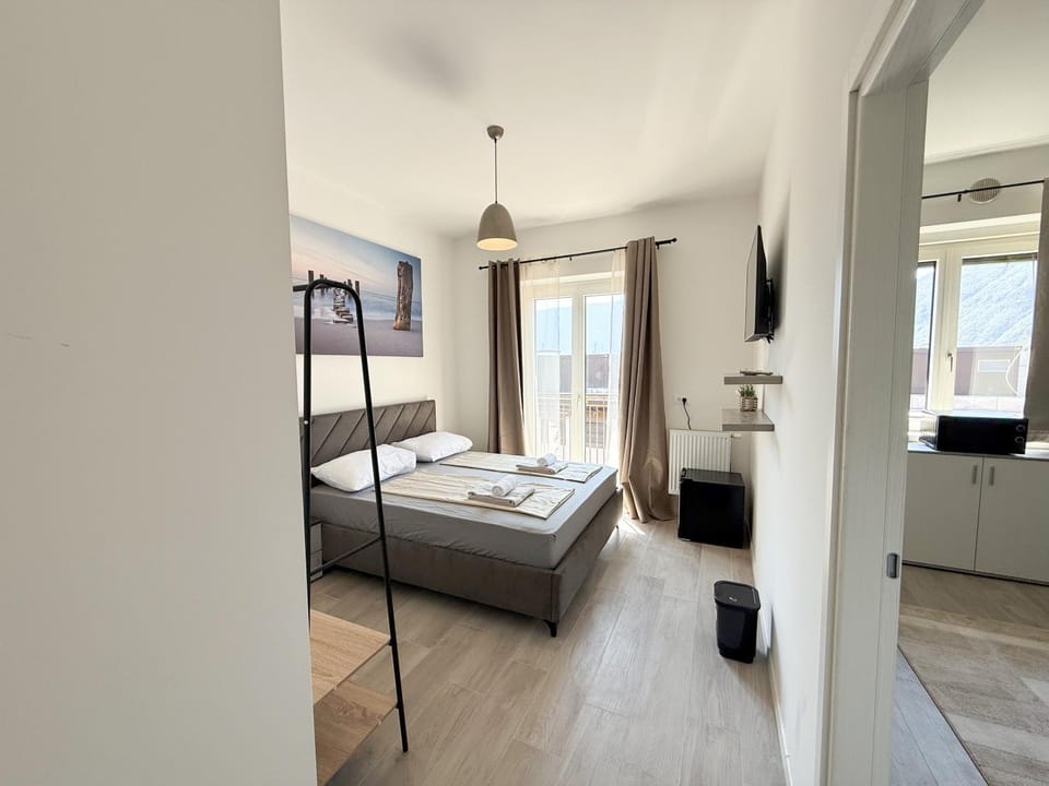 Alps Apartments I Viktory Rooms Bed and Breakfast in Bolzano