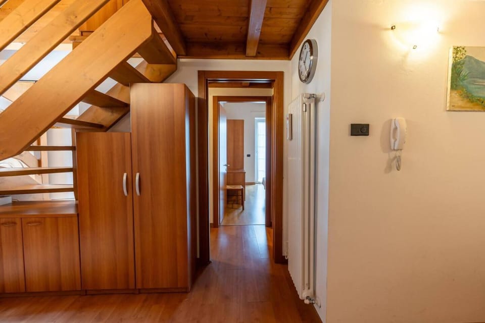 The Ski Stop Apartment & Free Park Apartment in Pinzolo
