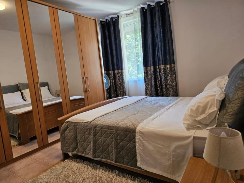 Oresti Apartment in Tirana
