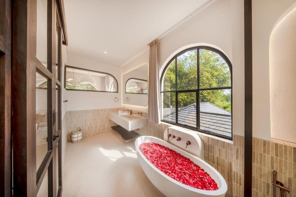 Almar Villa 2BR Modern Mediterranean in Bingin, Uluwatu Villa in Bali
