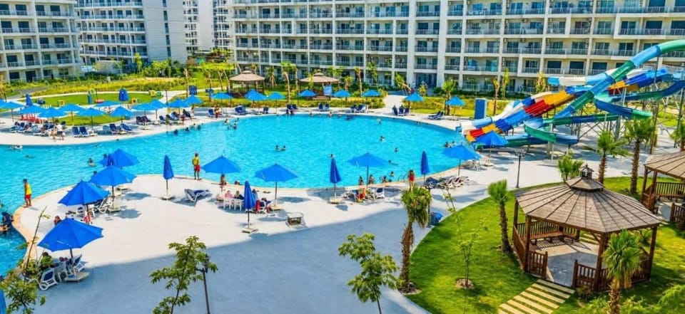 شقة مفروشة حديثة في بورتو جولف العلمين الجديدة الدور الأول فيو الاكوا الجديدة Apartment in Egypt
