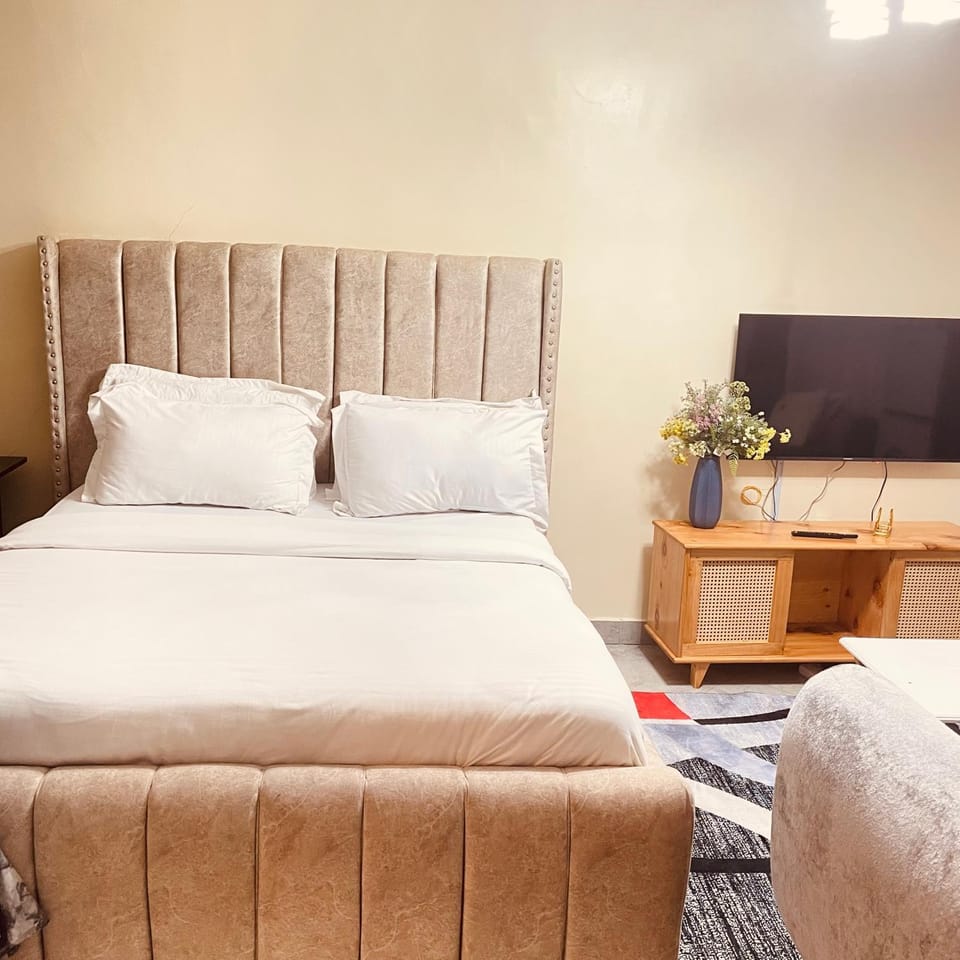 Seating area, Bedroom