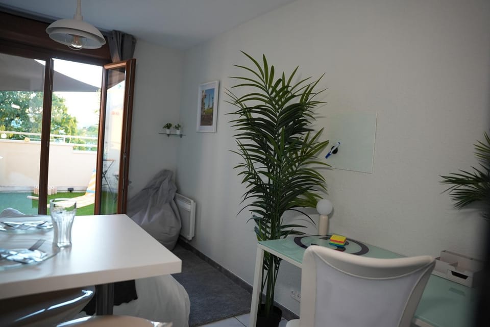 Seating area