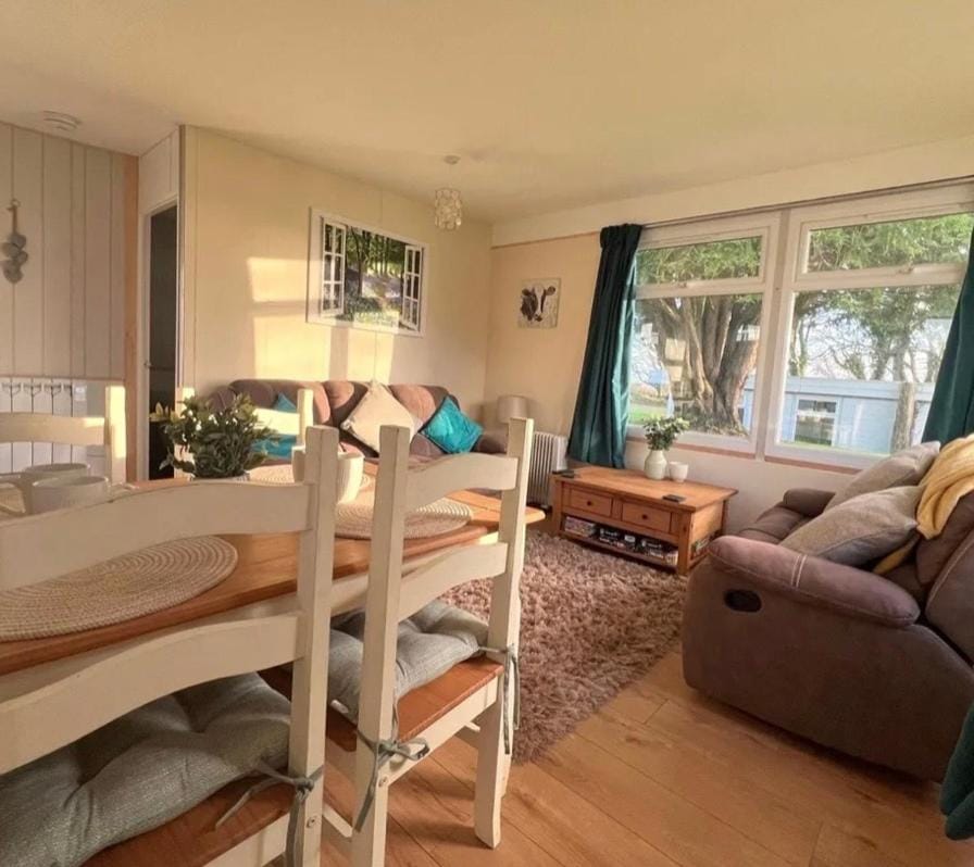The woodlands Apartment in Nolton and Roch