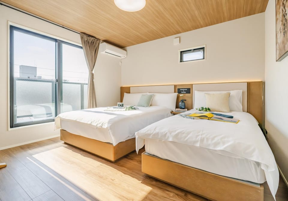 Balcony/Terrace, Photo of the whole room, air conditioner