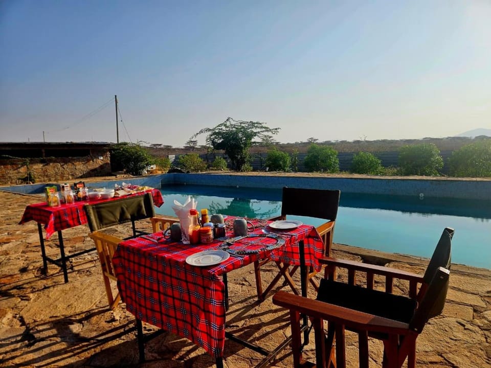 Samburu Tempo Camp Nature lodge in Kenya