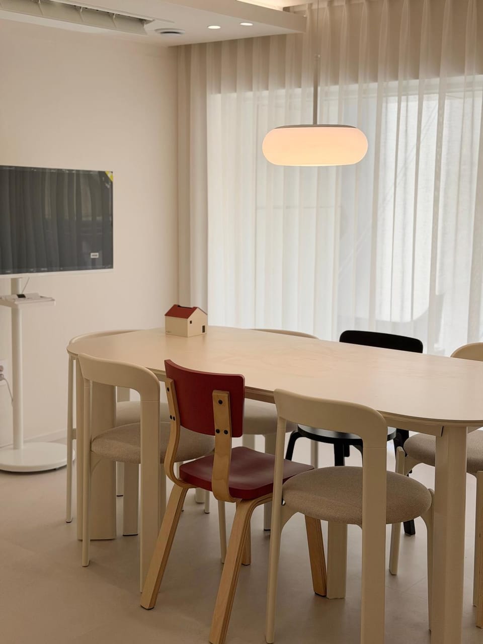 TV and multimedia, Dining area