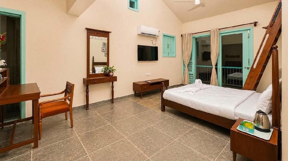 Rustic nature escape with windmill views, Kamshet Villa in Maharashtra