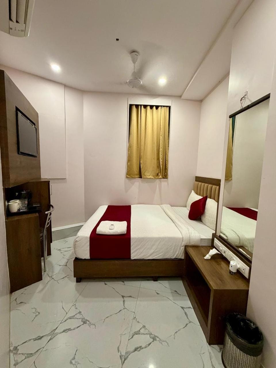 Classy Comfort Hotel Malad East Hotel in Mumbai