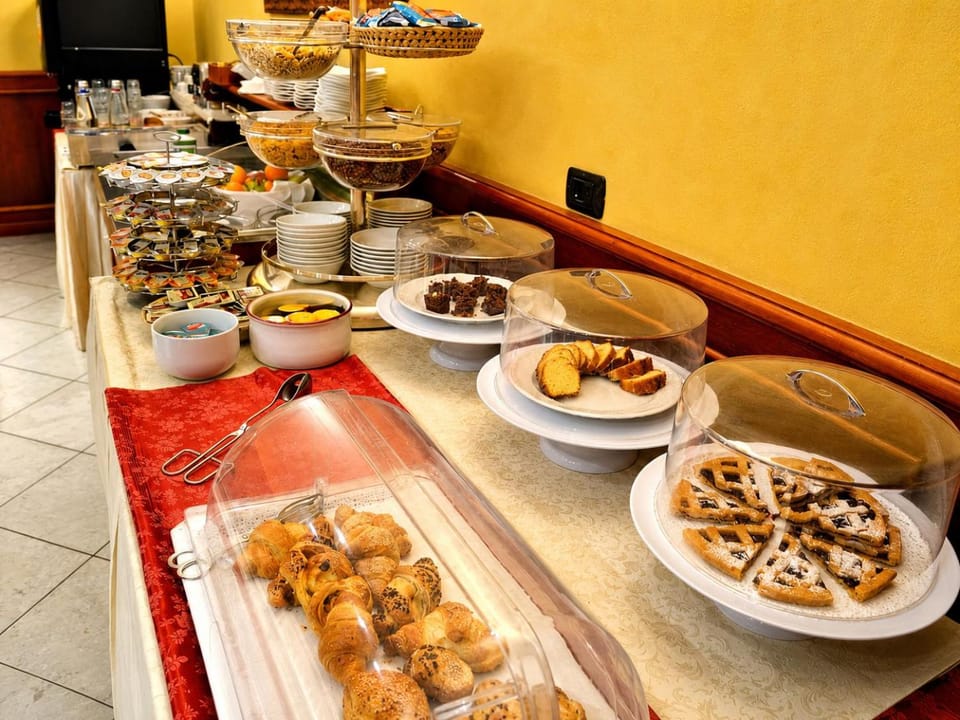 Buffet breakfast
