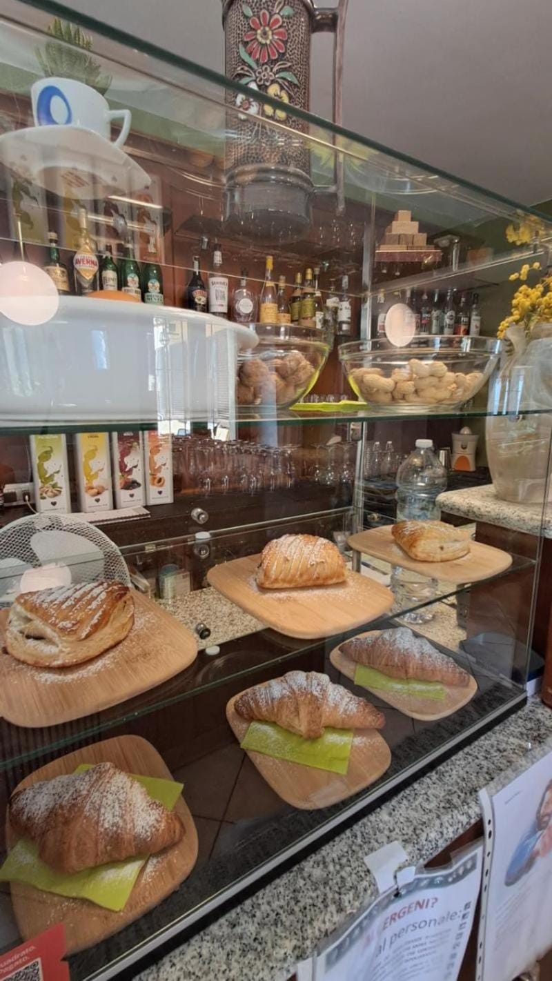 Desdemona House Pub Hostel in Piedmont