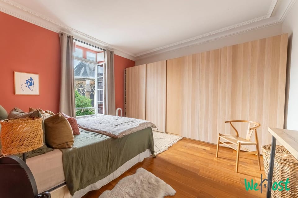 Grand T3 80m² au Cœur de Nantes • Viarme Apartment in Nantes