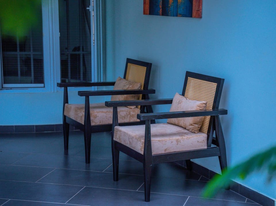 Balcony/Terrace, Internal: Not applicable to any particular room