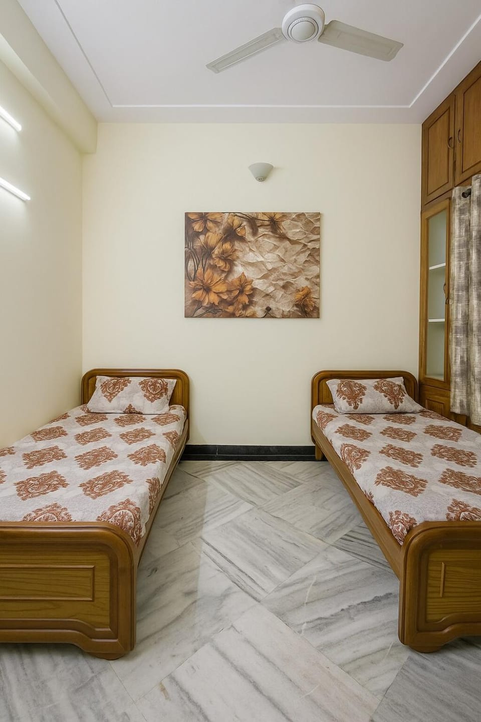 Modern 4 BHK Apartment in Hyderabad