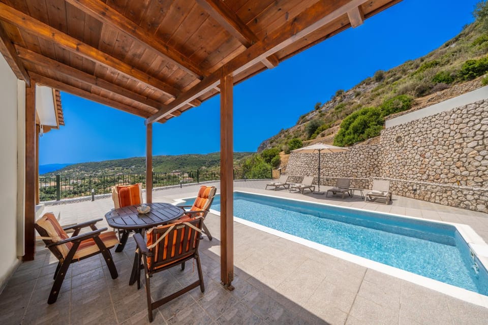Natural landscape, View (from property/room), Mountain view, Pool view, Swimming pool