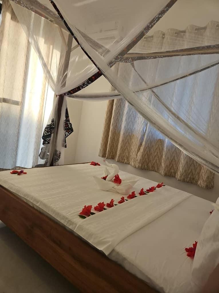 Upole Apartment Capsule hotel in Unguja North Region