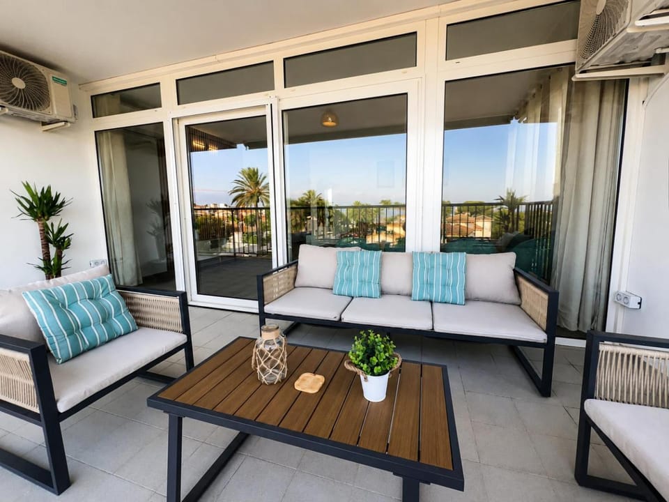 La Zenia Beach Twin Suites Apartment in Vega Baja del Segura