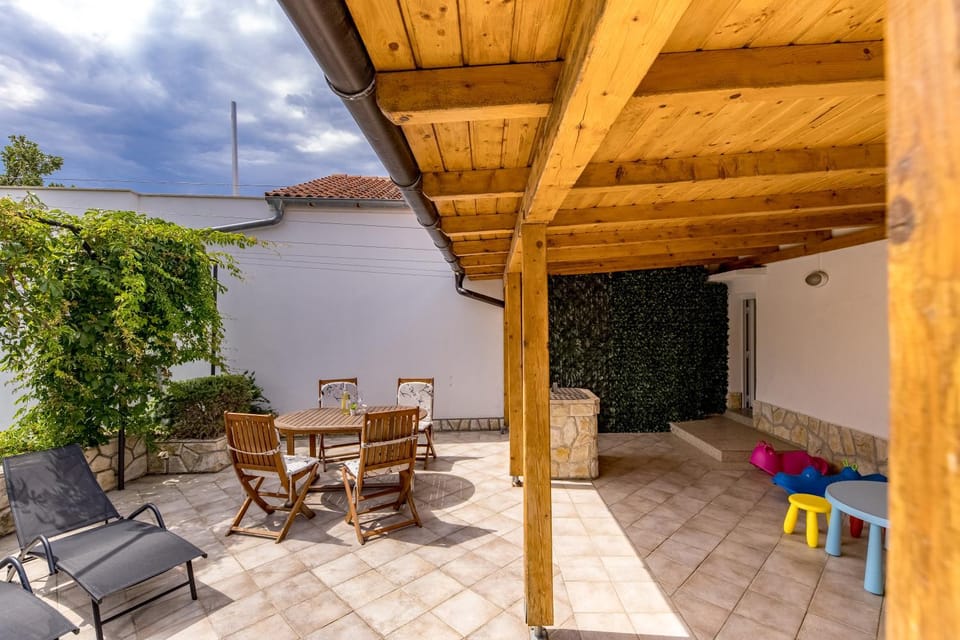 Patio, Day, View (from property/room), Balcony/Terrace