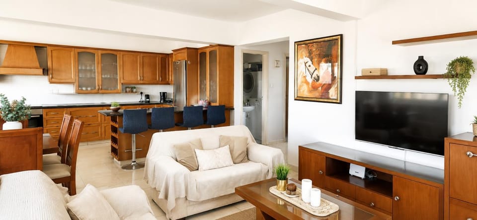 Sunset Haven by Staycom Apartment in Paphos