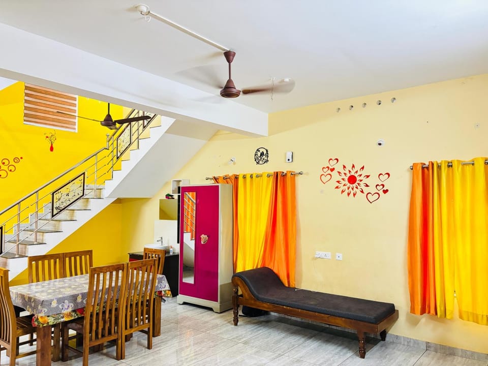 clay and canvas Vacation rental in Varkala