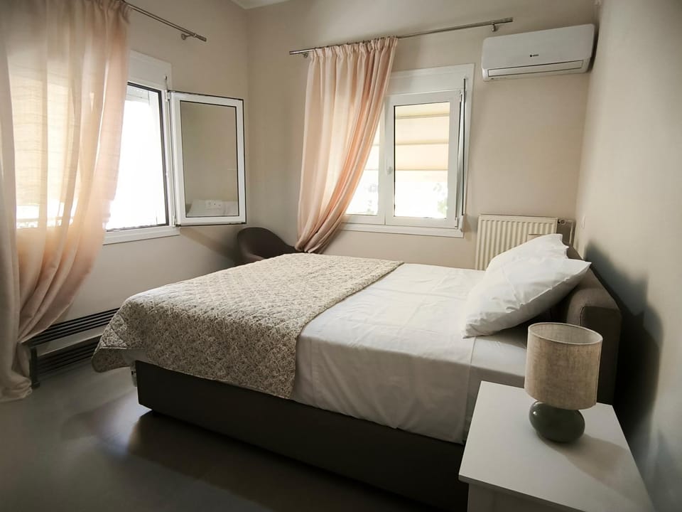 The Vyronas House - Detached house 2BR Near Center House in Athens