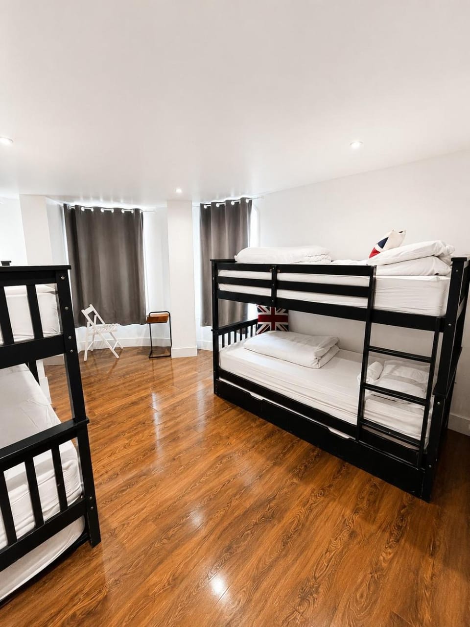 Photo of the whole room, bunk bed