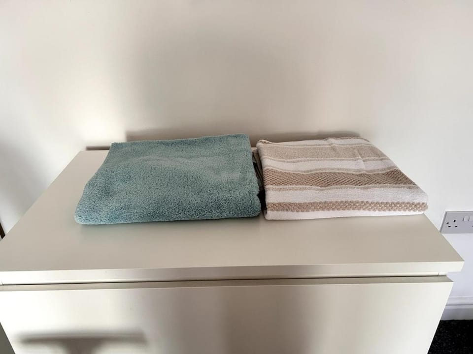 Park Street Accomodation, Room 1 Vacation rental in Luton