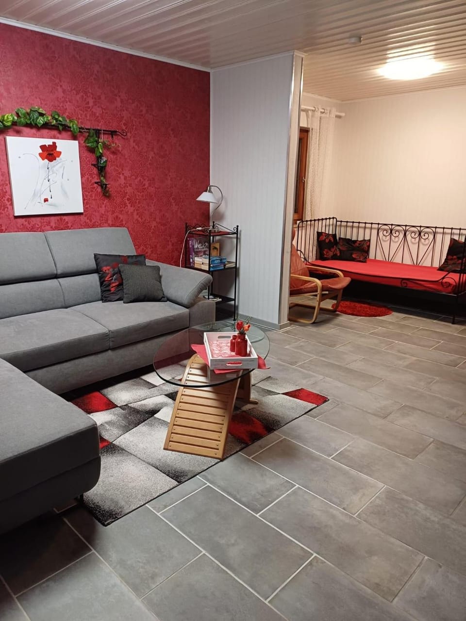 Living room, Photo of the whole room, Seating area