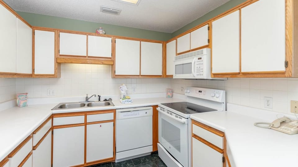 Phoenix V 1102 condo Apartment in Orange Beach