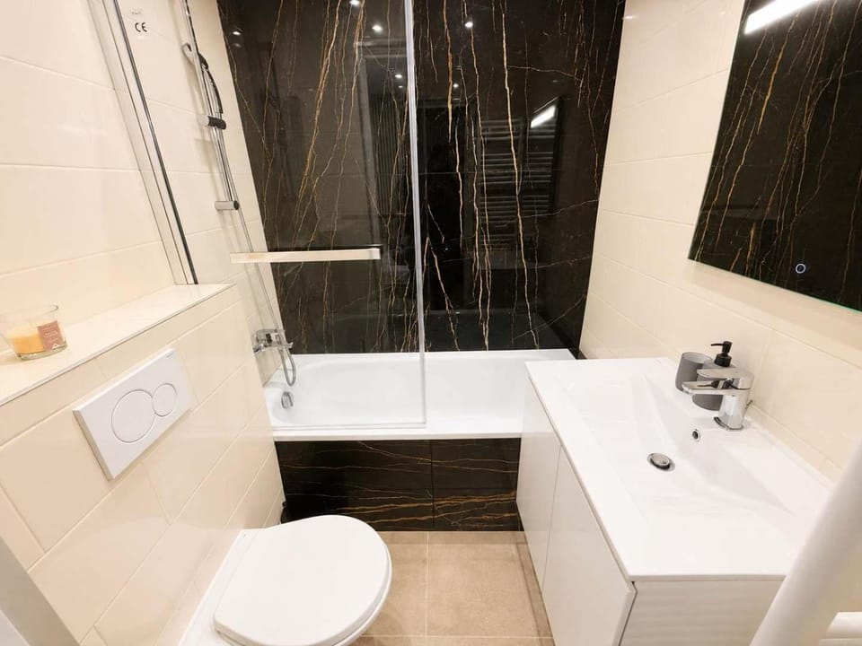 Elegant appartement aux portes de Paris Apartment in Vincennes