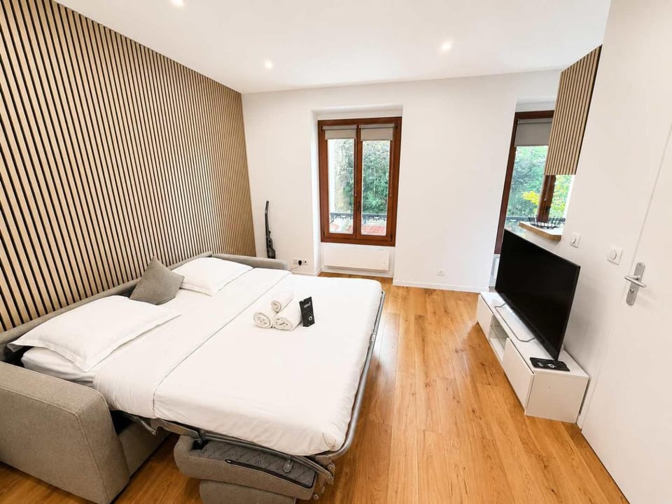 Elegant appartement aux portes de Paris Apartment in Vincennes