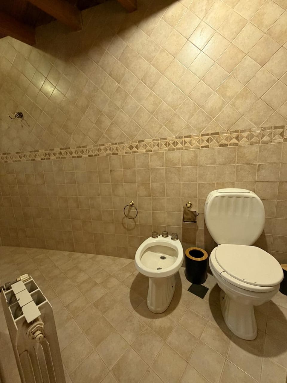 Casona Brown Entre Viñas House in Luján de Cuyo