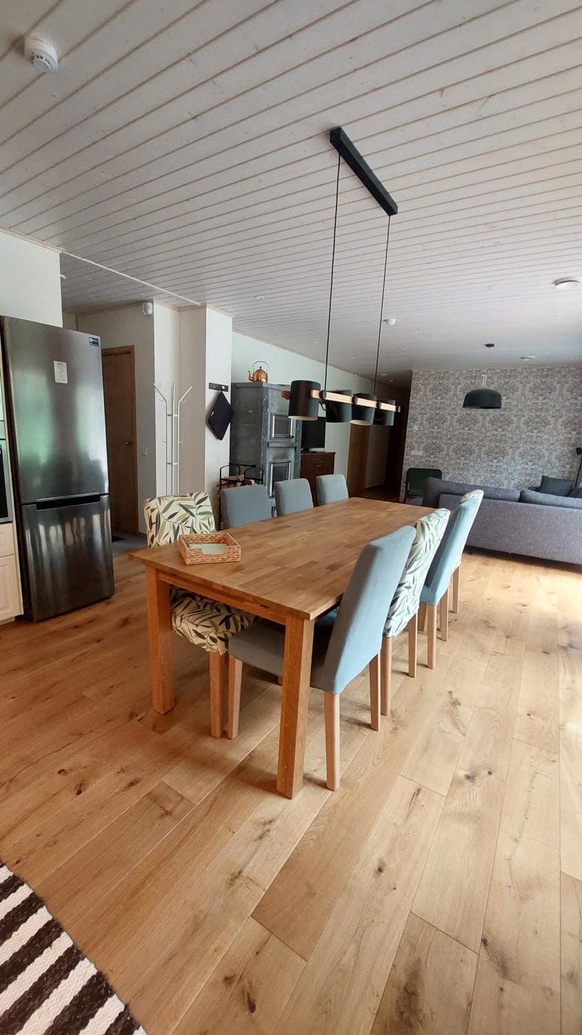 Living room, Photo of the whole room, Dining area