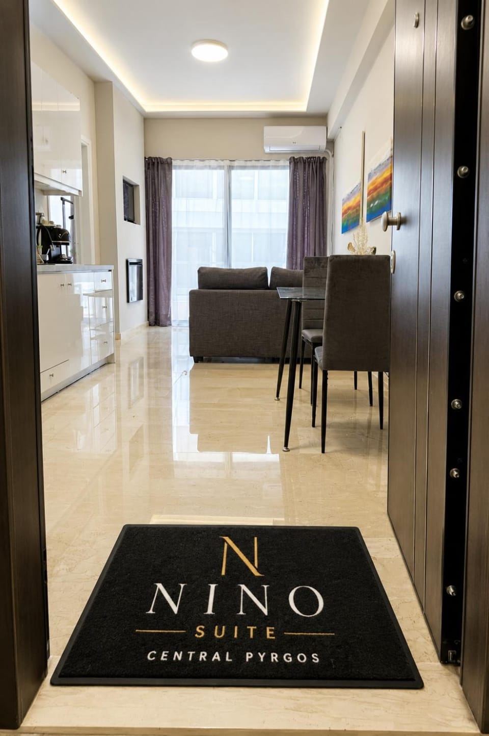 Nino Suite, Central Pyrgos Apartment in Peloponnese, Western Greece and the Ionian