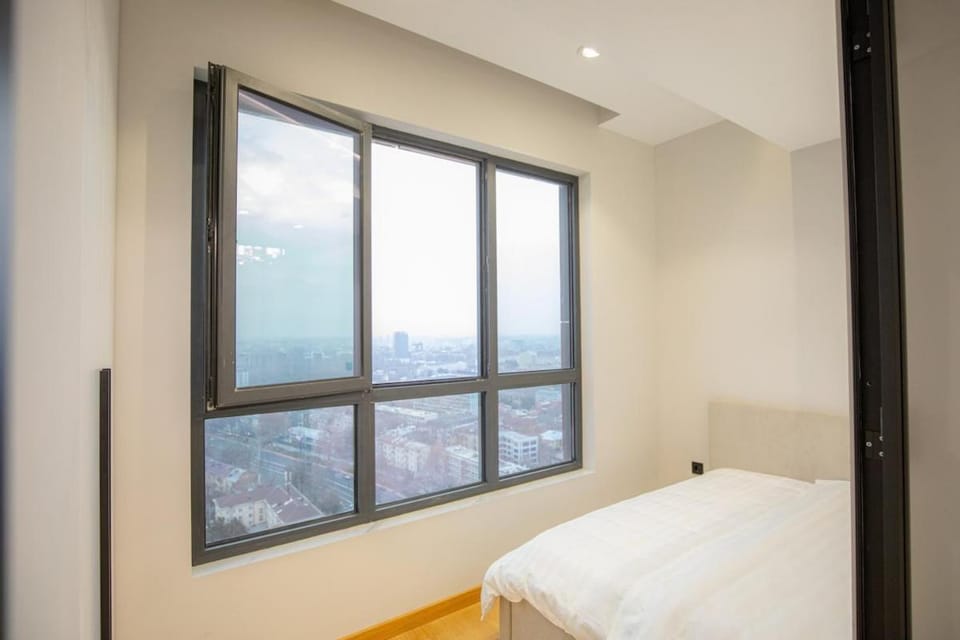 Modera Towers 21F City View Apartment in Europe