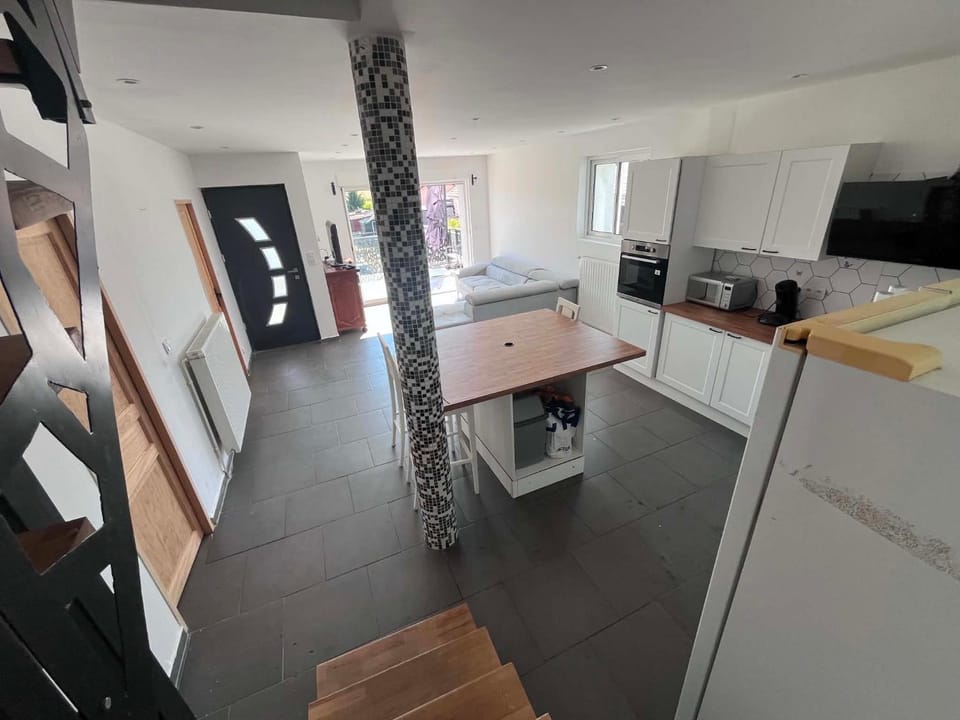 dishwasher, microwave, oven, stove