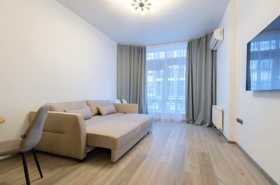 TV and multimedia, Living room, heating, air conditioner