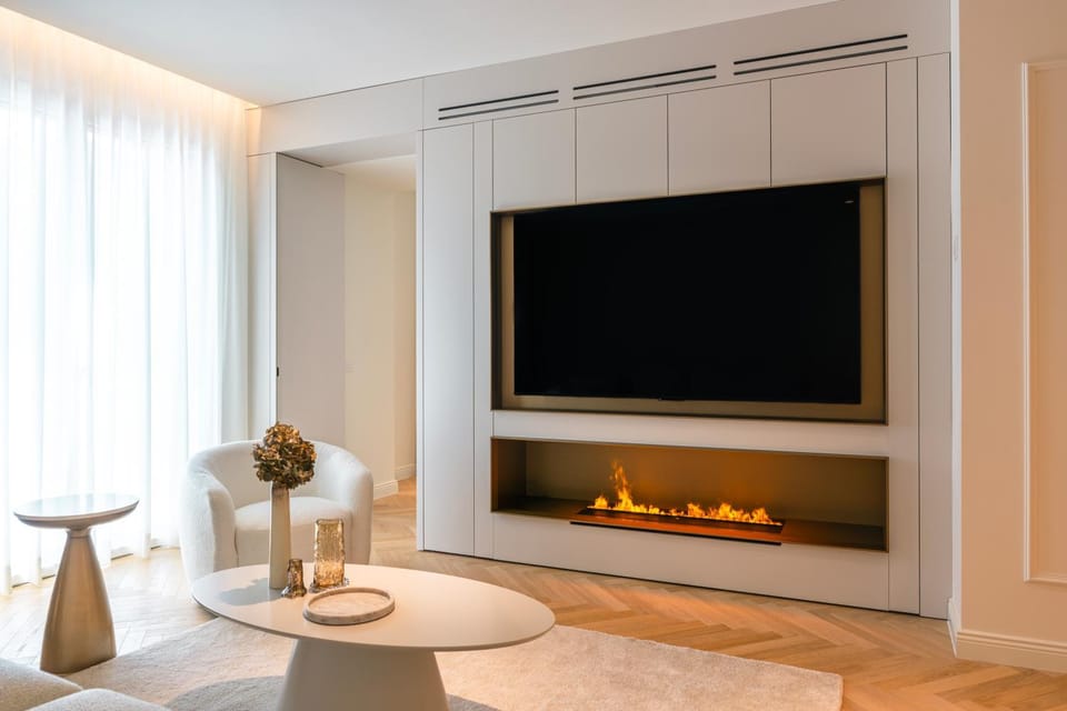 TV and multimedia, Living room, Seating area