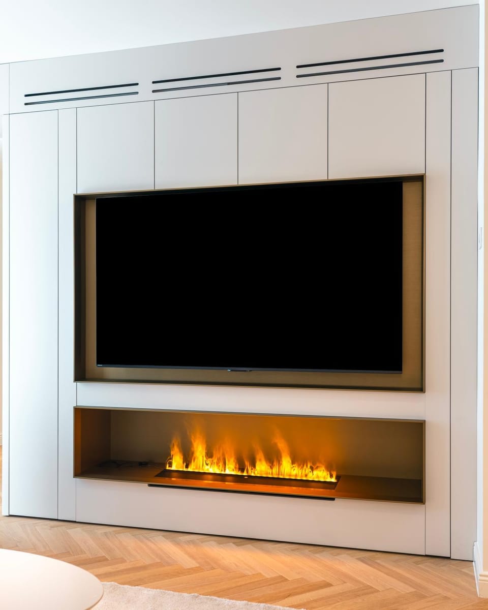 Living room, fireplace, soundproof, air conditioner