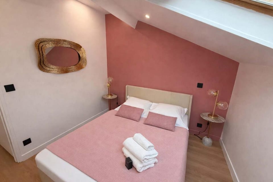 Proche Metro Appartement 1 chambre 4 couchages Apartment in Aubervilliers