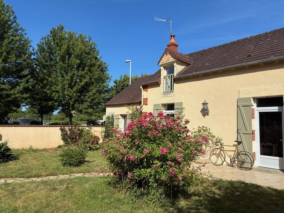 Property building, Garden