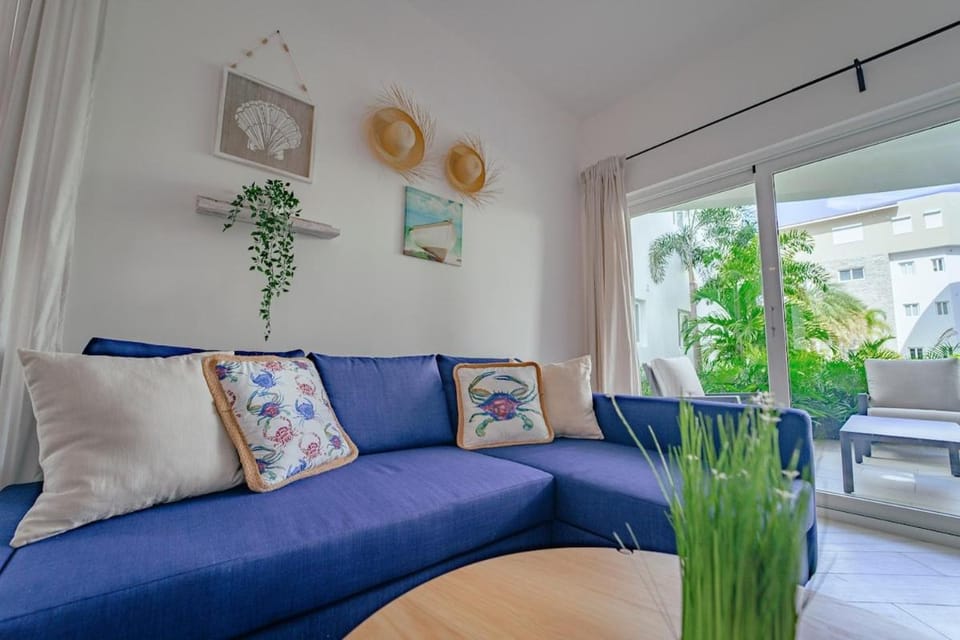 A pocos pasos de la playa. Apart. Playa Coral H-12 Apartment in Punta Cana