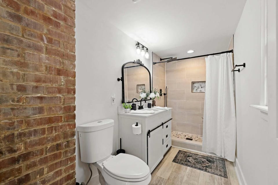 Cozy getaway near history hiking & adventure House in Harpers Ferry