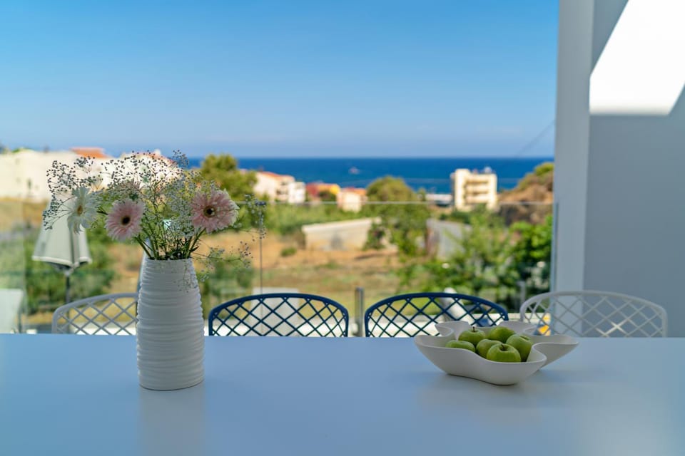 Dining area, Sea view