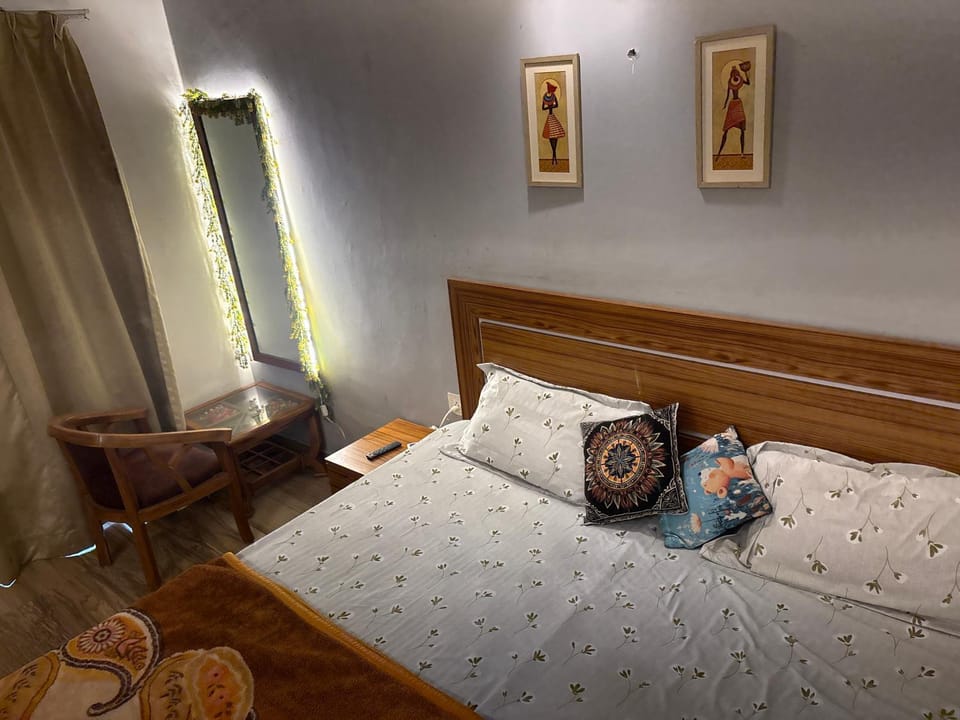 BYOB Suites Apartment in Uttar Pradesh