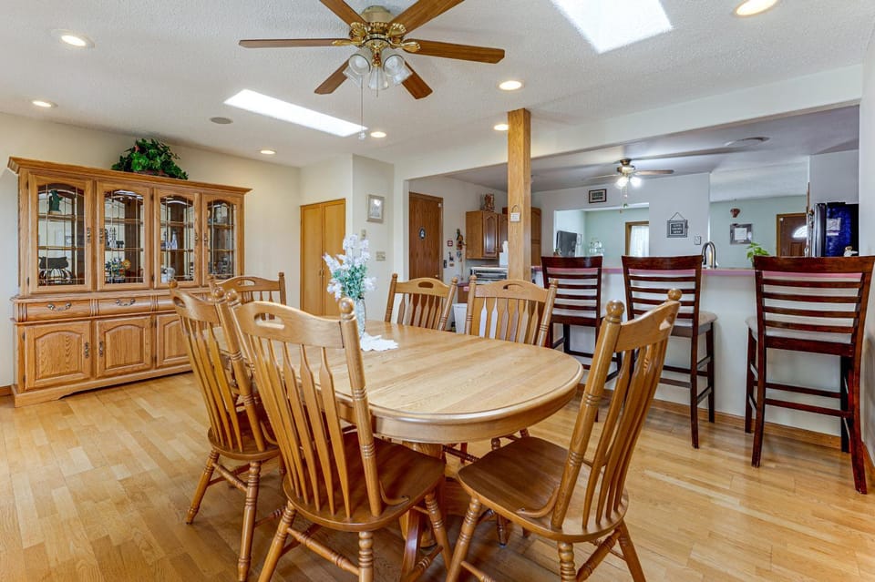 Grill & Fenced Yard! Longmont Home, Walk to Parks House in Longmont