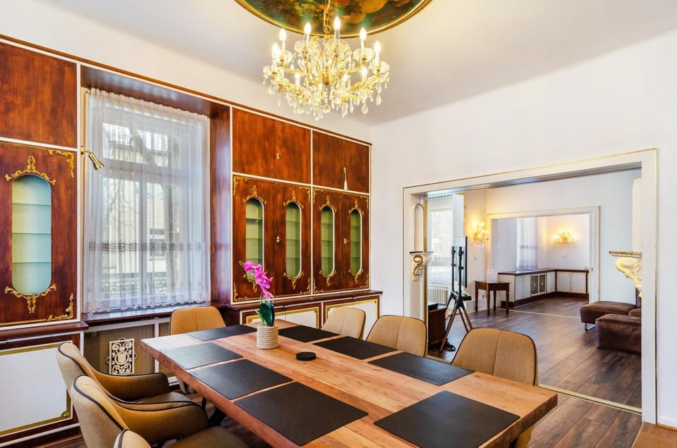 Property building, Living room