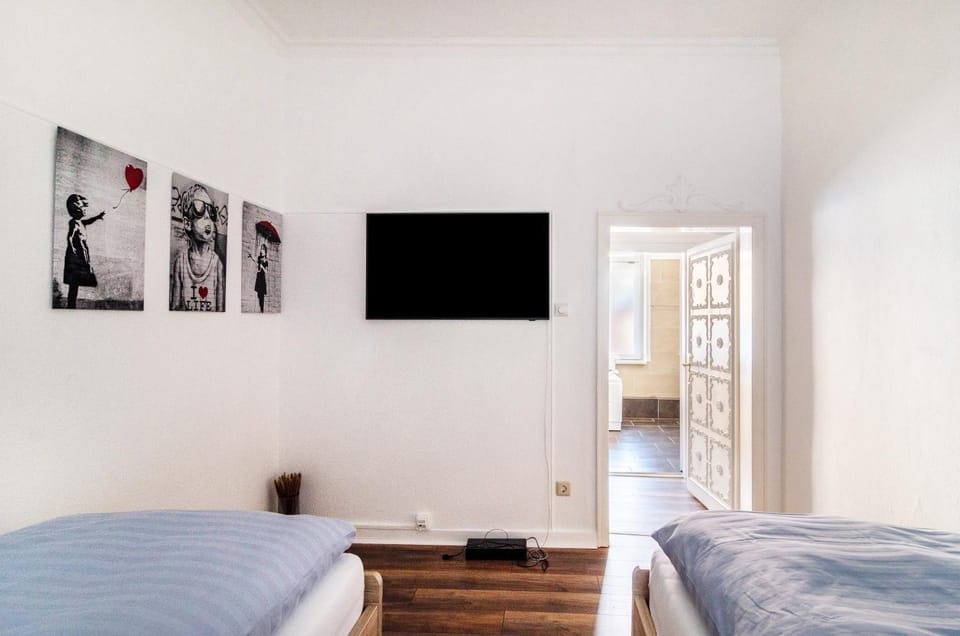 Property building, Living room, Bedroom