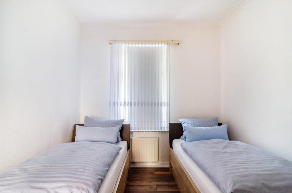 Property building, Living room, Bedroom