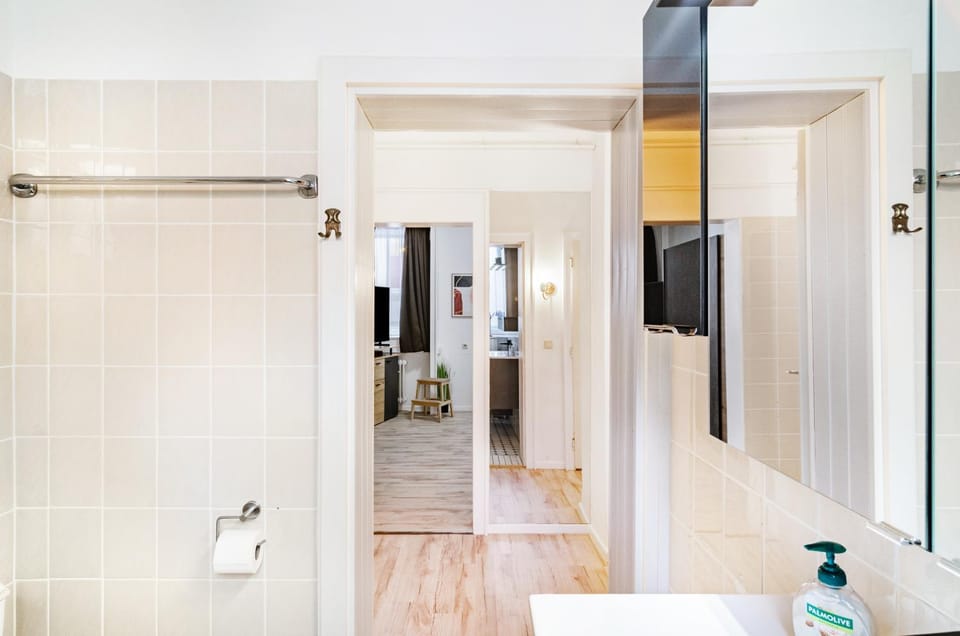 Bathroom, Living room